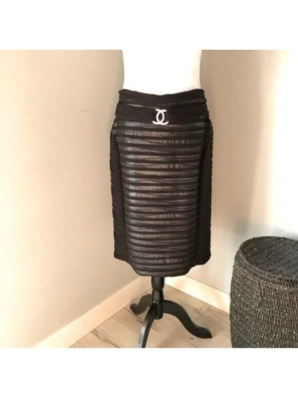 Michael Tyler Black metallic Pencil skirt Women’s Sz small